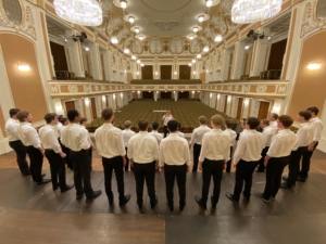 Der Männerchor beim internationalen Festival in Salzburg
