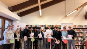 AK II, 11. Klasse, beim Wettbewerb "Jugend debattiert" in der Mediathek der Lio. 