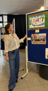 Annette Sander, die Ansprechpartnerin für Demokratiebildung und Extremismusprävention an der Liebigschule