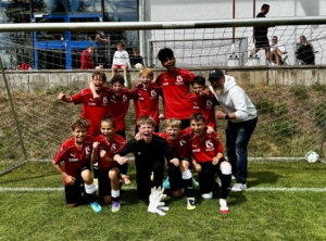 Die Fußballmannschaft von Thomas Rink, die sich für das Bundesfinale qualifizierte 
