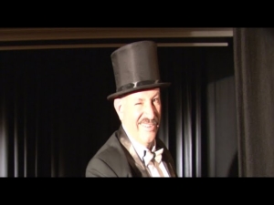 Andreas Czerney als Frank Sinatra mit dem Titel "I did it my way"
